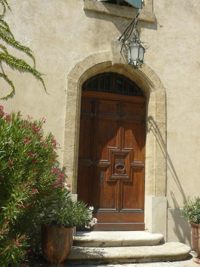 La Bastide Des Grands Chenes Bed & Breakfast Lambesc Exterior photo