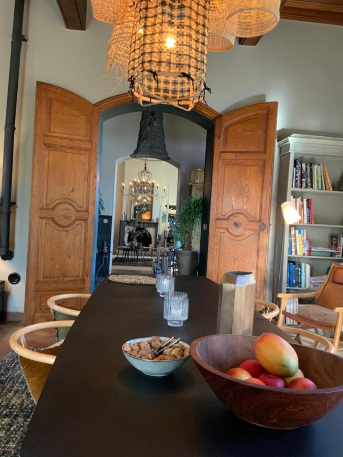 La Bastide Des Grands Chenes Bed & Breakfast Lambesc Exterior photo